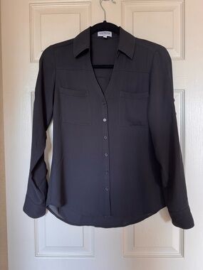 Express Portofino Women's Black Button-Down Blouse